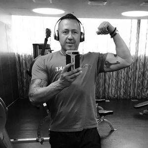 Meet your Posher, Emir